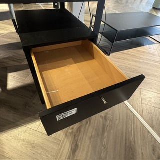 Ladenblok, zwart, verrijdbaar