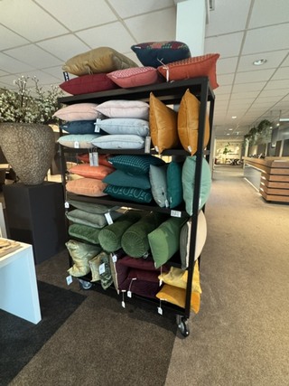Kast, zwart, verrijdbaar