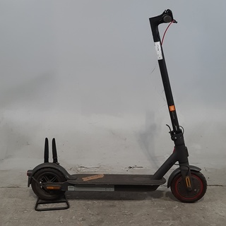 Elektrische step, MI, Pro 2