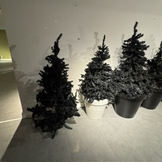 9x Kunstkerstboom, zwart