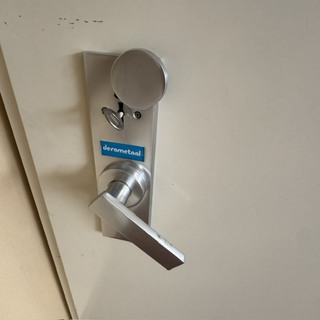 Brandwerende archiefkast Derametaal, creme
