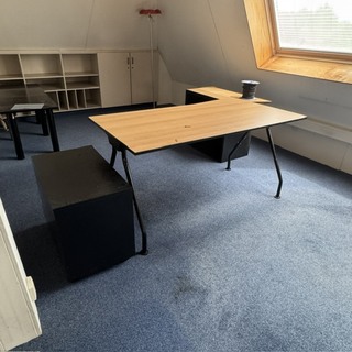 Complete kantoorinrichting