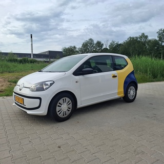 Personenauto, Volkswagen, Up!, 1.0 take up! BlueMotion, 2012