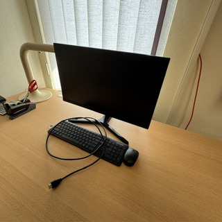 Bureau-opstelling met toebehoren