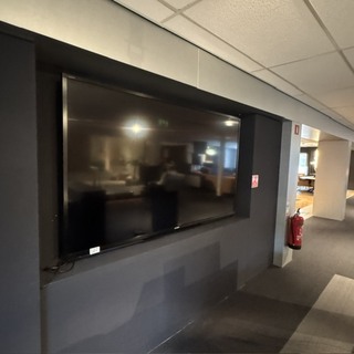 Televisie met computer Sharp, Aqaos