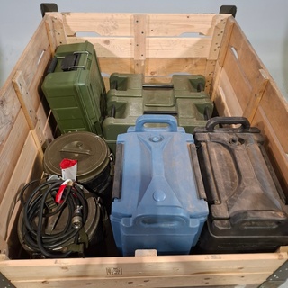 7x Voedselcontainer, O.a. Wieber