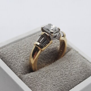 Ring, 18 karaats
