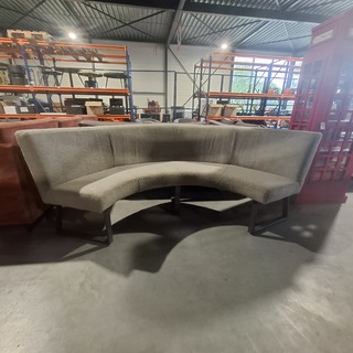 Half ronde eetkamer bank, 2025