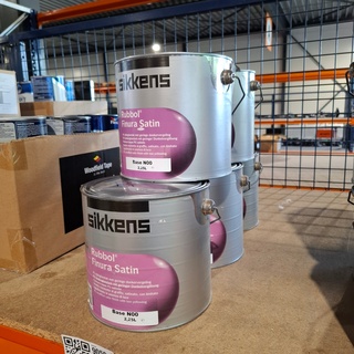5 x 2,5 liter Zijdeglanslak, Sikkens, Finura Satin, RAL 9005 Zwart