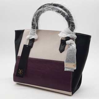 Ca. 16x Handtas, Naomi Cambell