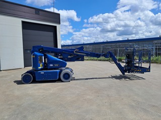 Hoogwerker, JLG, E400AJP Narrow, Blauw, 2007