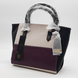 Ca. 16x Handtas, Naomi Cambell