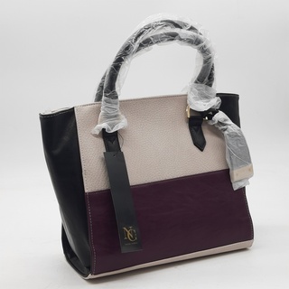 Ca. 16x Handtas, Naomi Cambell