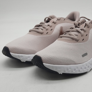 5x Paar schoenen, Nike, O.a. WMNS QUEST 3