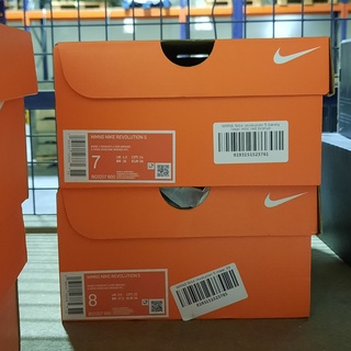 4x Paar schoenen, Nike, O.a. WMNS REVOLUTION 5