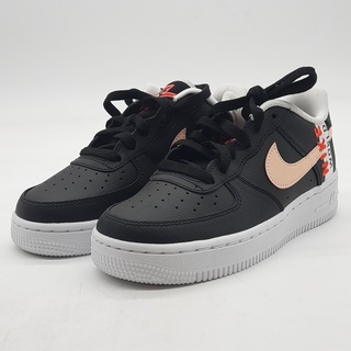 2x Paar schoenen, Nike, O.a. AIR FORCE 1