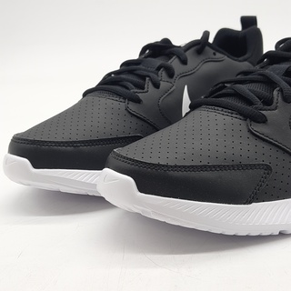 Ca. 10x Paar schoenen, Nike, O.a. TODOS