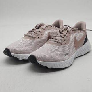 5x Paar schoenen, Nike, O.a. WMNS QUEST 3