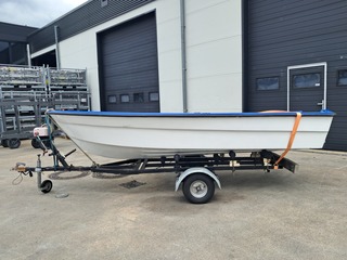 Open boot incl. Boottrailer, Placom, 400