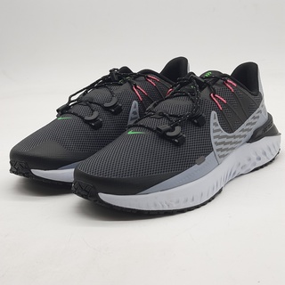 4x Paar schoenen, Nike, O.a. LEGEND REACT 3 SHIELD