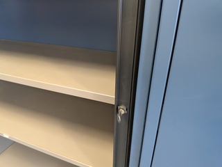 2x Archiefkasten, Ahrend