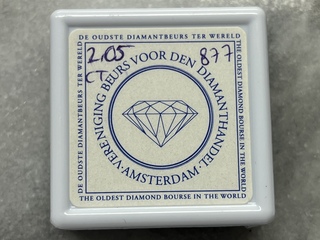 Diamant – 2.04 carat natuurlijke zwarte diamant (gecertificeerd)
