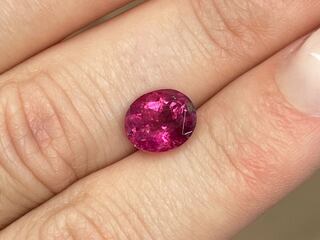 Toermalijn – 1.88 carat natuurlijke Rubelliet