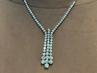 Diamanten collier met 7.50 carat  briljanten