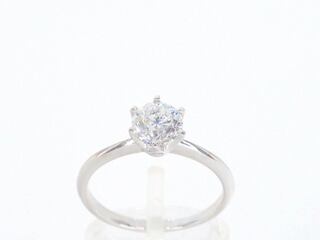 Witgouden solitair ring met 1.00 carat briljant geslepen diamant
