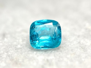 Edelsteen – 1.35 carat natuurlijke apatiet