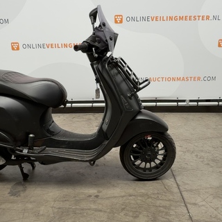 Snorscooter, Vespa, Sprint 4T, 2014