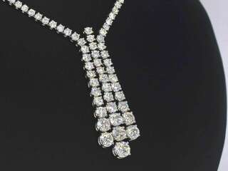Diamanten collier met 7.50 carat  briljanten