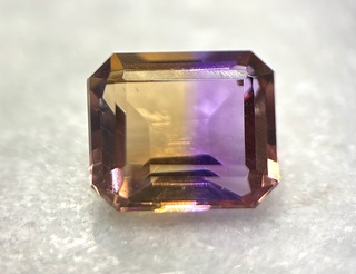 Edelsteen – 8.90 carat natuurlijke ametrien