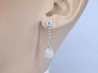 Druppelvormige oorhangers met briljant en princess geslepen diamanten