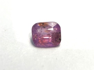 Roze saffier – 0.83 carat natuurlijke roze saffier