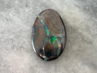 Australische boulder opaal – 11.88 carat