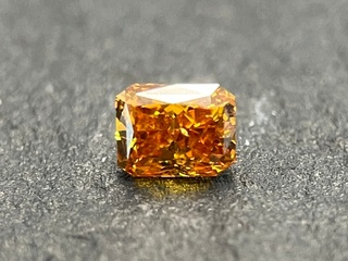 Diamant – 0.29 carat natuurlijk oranje diamant (gecertificeerd)