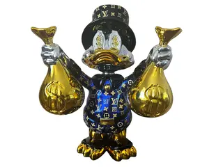 Dagobert Duck beeld, Lior24