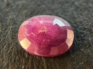 Edelsteen – 7.11 natuurlijke robijn
