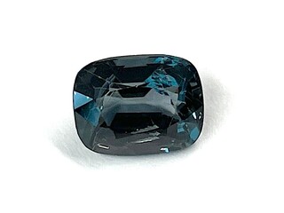 Spinel – 1.50 carat natuurlijke Burma spinel (gecertificeerd)