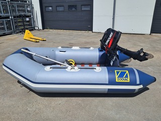 Rubberboot, met Mercury 4pk, Zodiac, C250