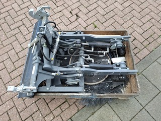 Borstelinstallatie, ZAZ-003, t.b.v. Karcher MC130 Plus