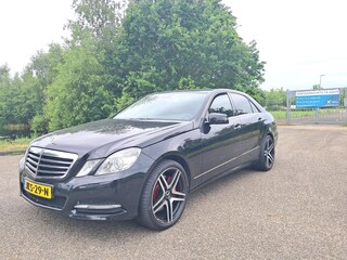 Personenauto, Mercedes-Benz, E-klasse, 500 Avantgarde, 2011