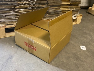 Ca. 230x Verzenddozen 37x38x14cm dubbelgolf, bruin