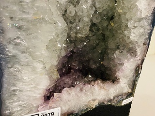 Bergkristal met Amethist geode