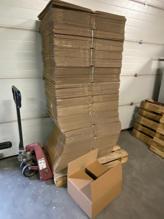 Ca. 150x Verzenddozen 41x48x20cm dubbelgolf, bruin