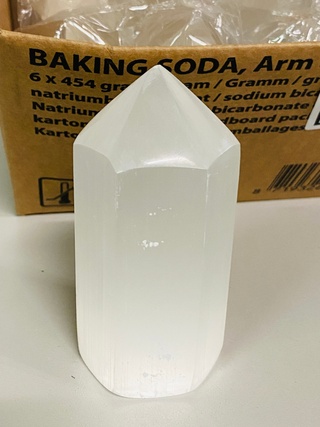 Ca. 12x Seleniet obelisk 10cm (6-zijdig)