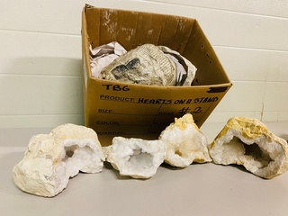 6x Bergkristal geodes 16-18cm