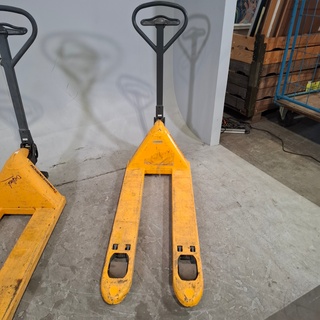 2x Palletwagen, Jungheinrich