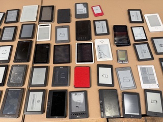 Ca. 64x E-reader